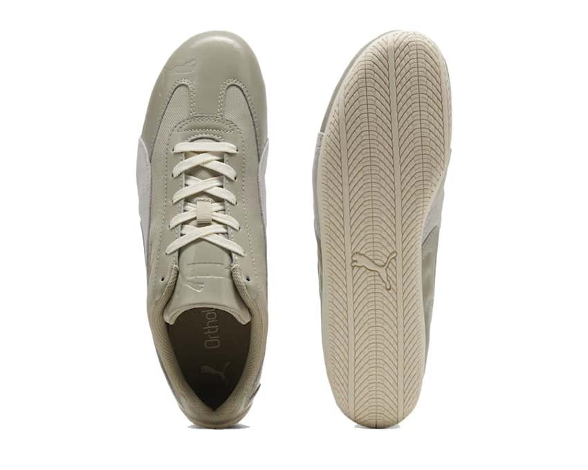 Scarpe da ginnastica in pelle verniciata grigio ciottolo