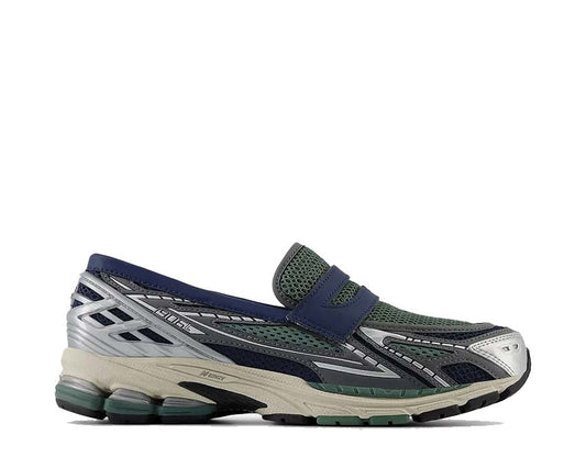 Scarpe da corsa in tonalità verde scuro con design moderno