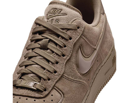 Scarpe sportive basse da donna in pelle color cuoio chiaro