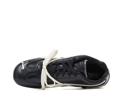 Scarpe da ginnastica in pelle scamosciata nera con suola in gomma antiscivolo