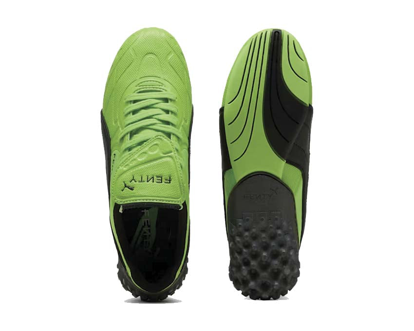 Scarpa da ginnastica in pelle verde con design contemporaneo e dettagli unici.