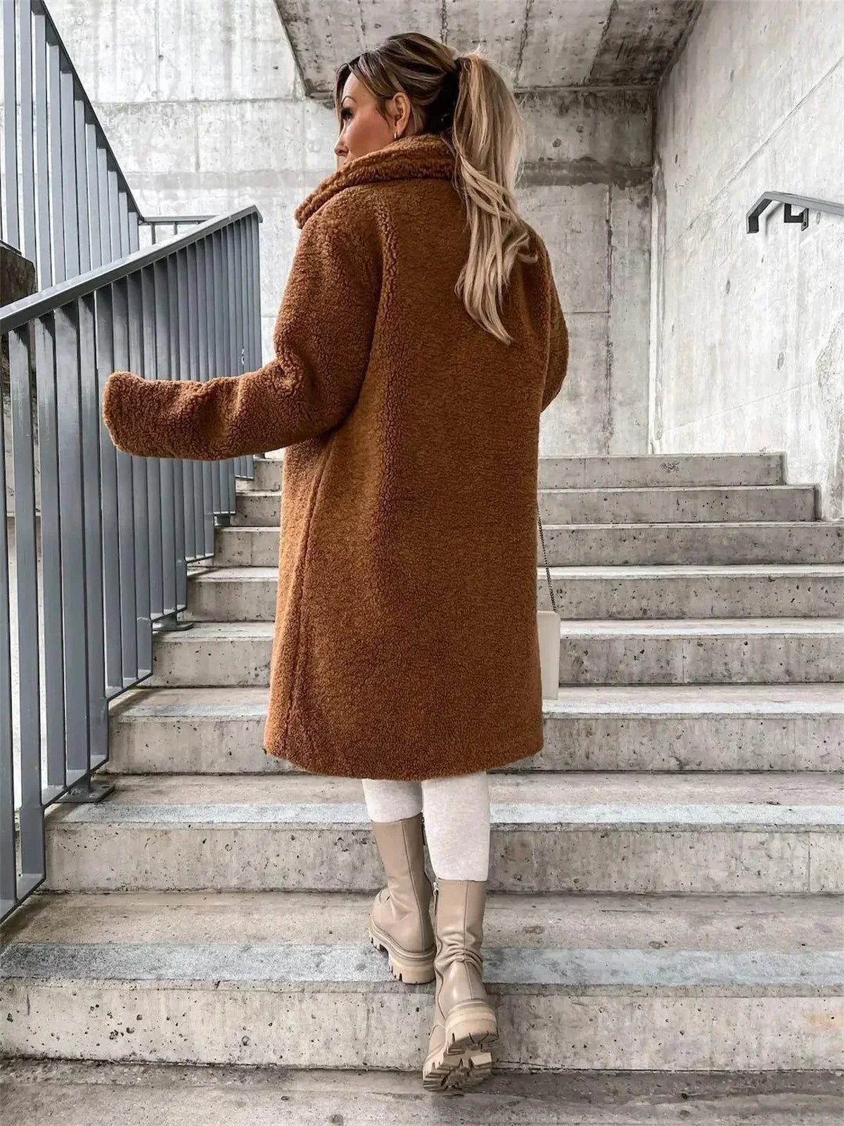 Cappotto Lungo e Confortevole