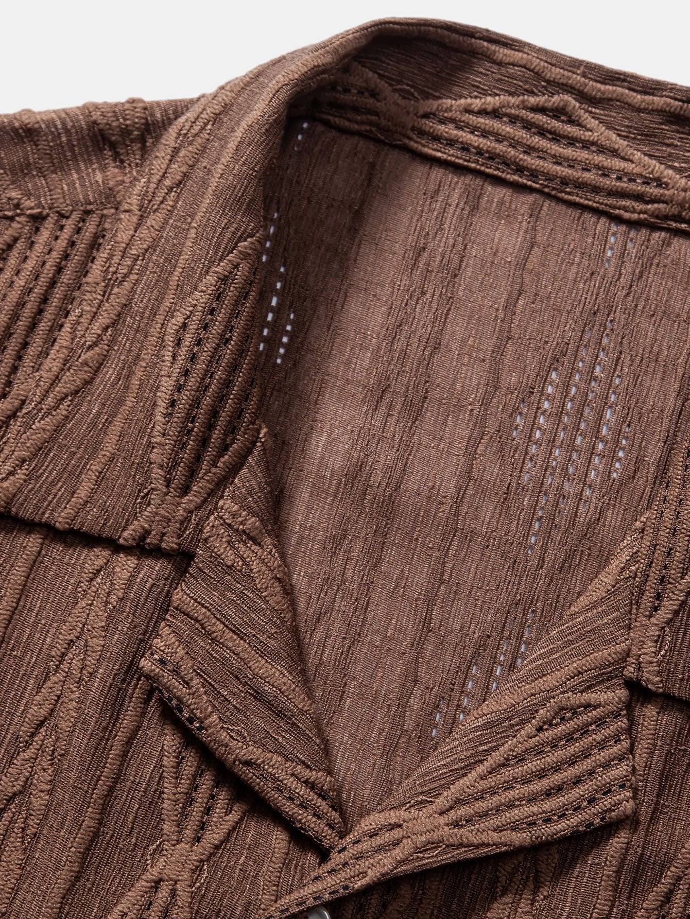 Camicia in Tessuto Jacquard con Motivo Geometrico e Pantaloni in Lino a Gamba Dritta